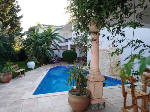 4 bedrooms villa with private pool and enclosed garden at Hammamet