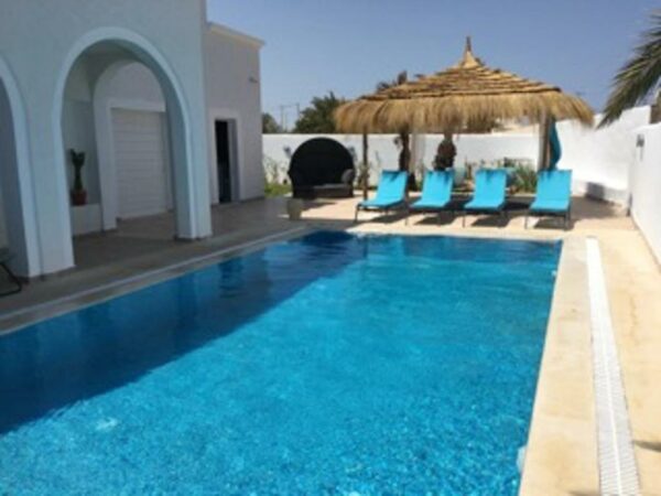 4 bedrooms villa at Aghir 300 m away from the beach with private pool jacuzzi and furnished terrace