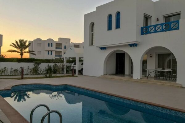 Villa avec piscine à Djerba / Villa with pool