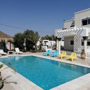 villa avec piscine privée 4 chambres 10 personnes